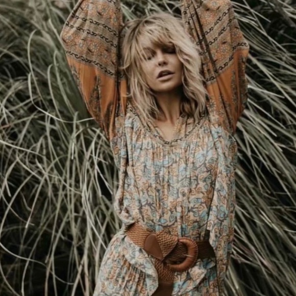 Golden Fields Bohemian Floral Long Sleeve Gypsy Blouse - Picture 2 of 5